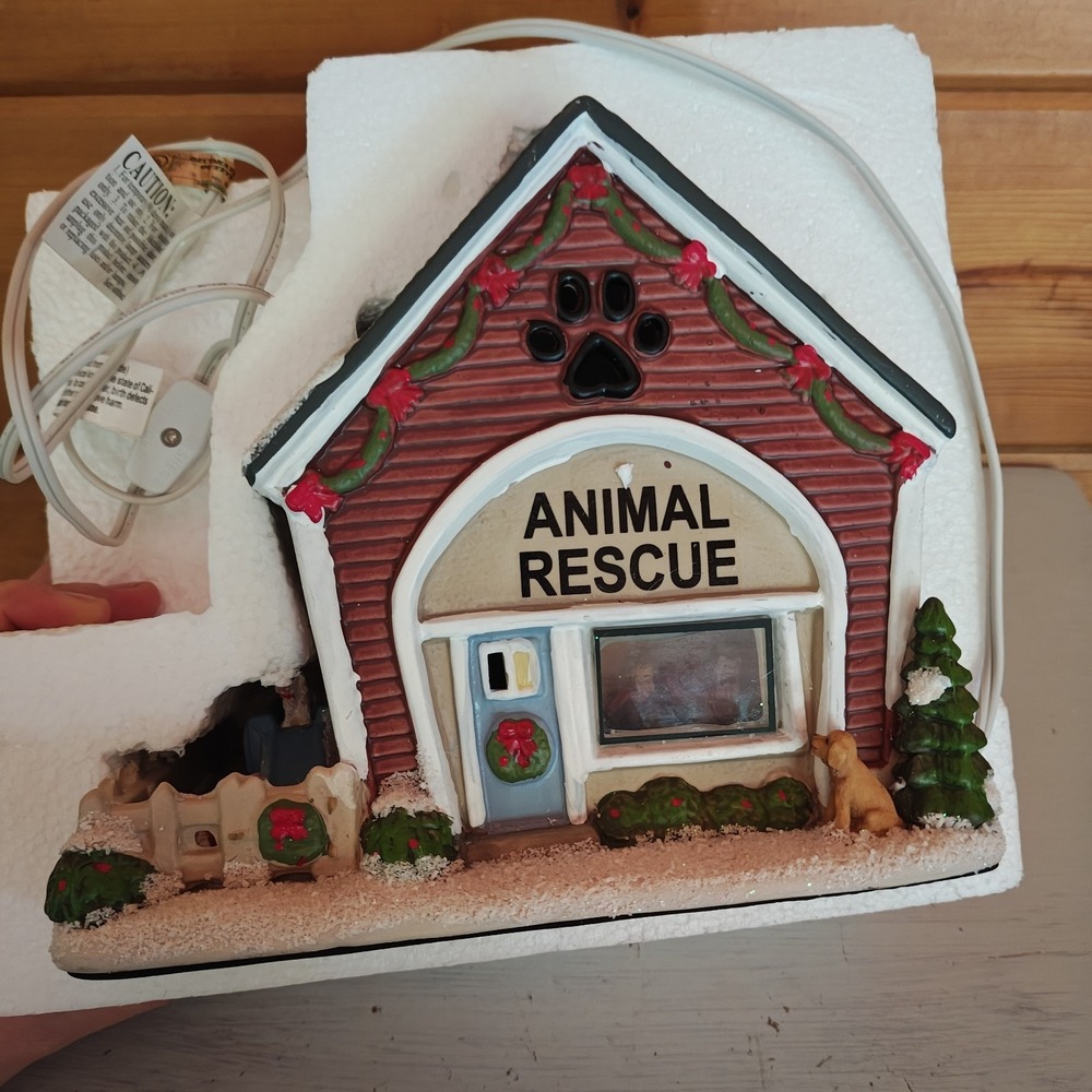 St. Nicholas Square Animal Rescue Porcelain Lighted Bldg Near Mint in Orig Box - Picture 3 of 6